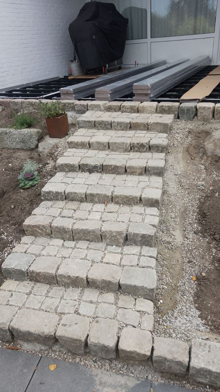 Terrasser, stier og parkeringspladser - 5